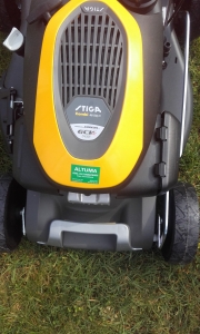 nieuwe STIGA  met Honda motor 